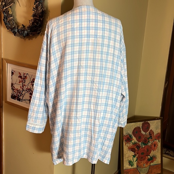 Vintage 90s TALBOTS INTIMATES Size XL VNeck Plaid Flannel Lace Embroidery
Sweet - Picture 5 of 16